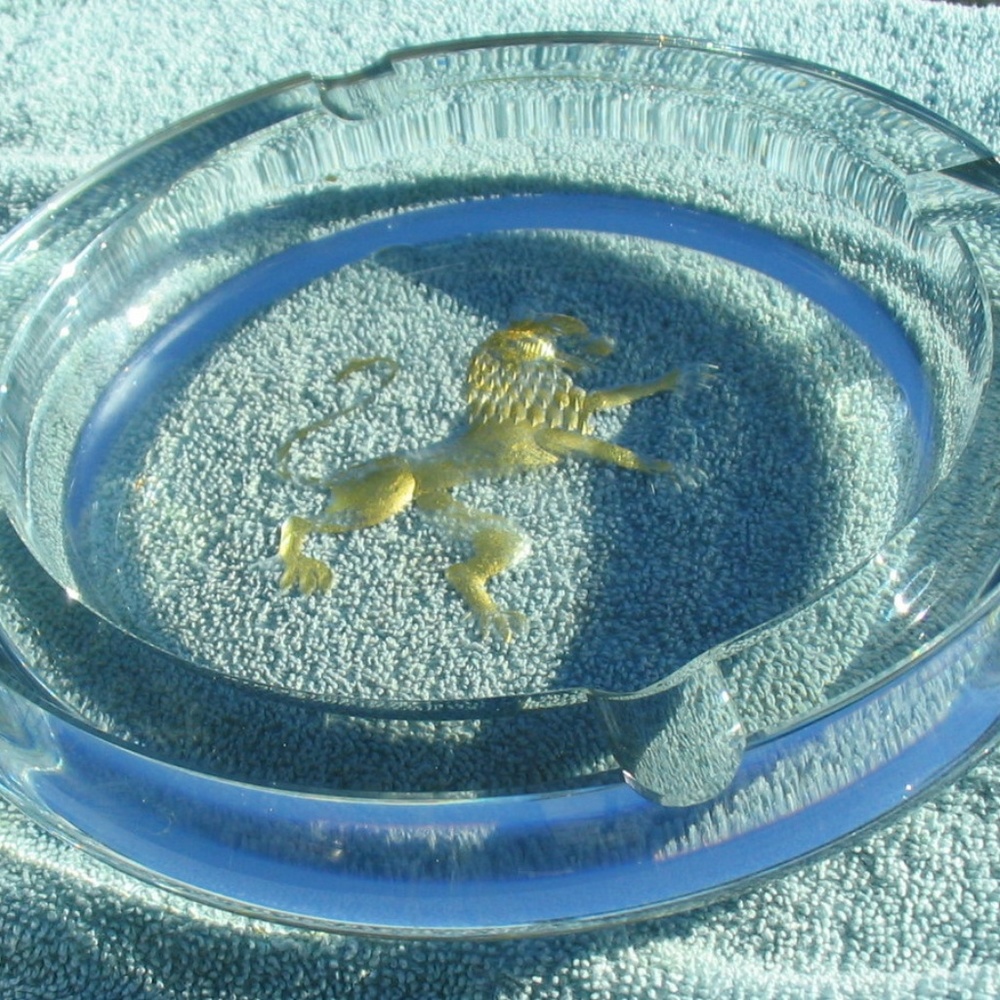 Vintage Heraldic Lion Ashtray 3.3 Lb Heavy Clear
